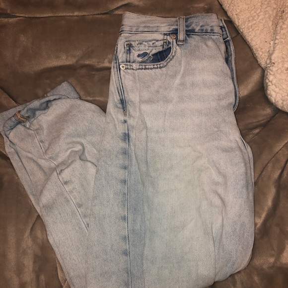 American eagle mom jeans! - Picture 2 of 2